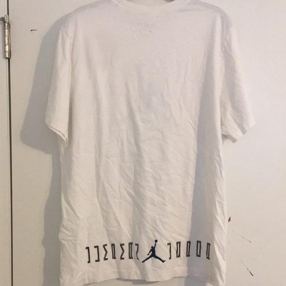 Large Jordan T-shirt - Picture 4 of 4